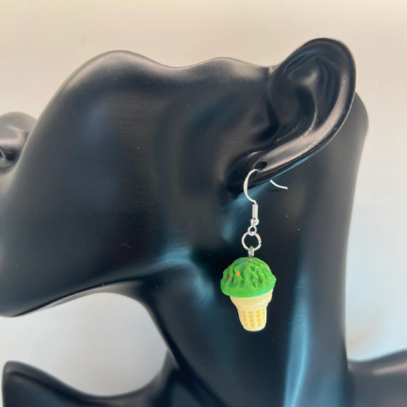 Ice Cream Earrings - Summer Earrings - Beach Vacation Earrings - Dessert Earring - Picture 9 of 10